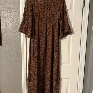 Floral Brown Midi Dress- 70s vibes